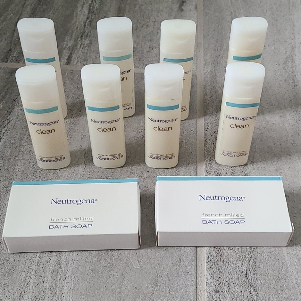 Neutrogena Travel kit